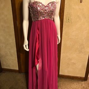 Beautiful pink sequence flowing panel dress formal